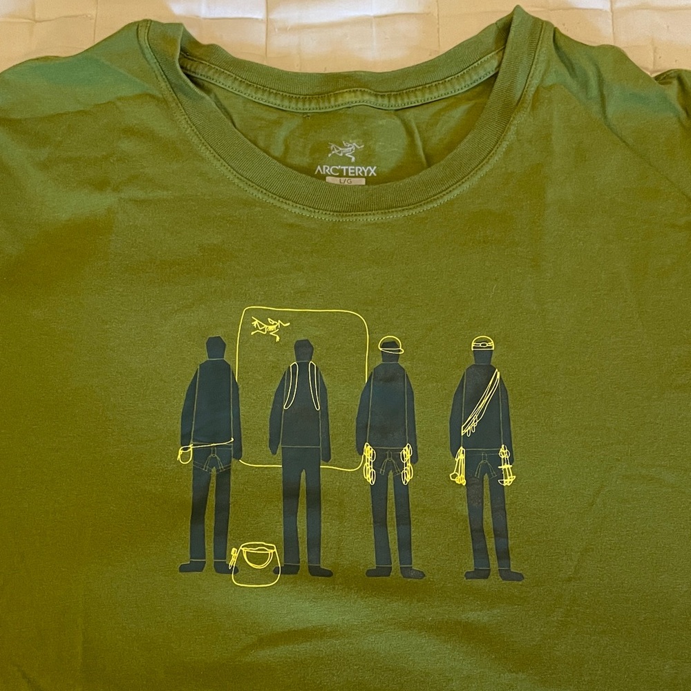 Arc'teryx Olive Green Short-Sleeve Graphic Crew Tee